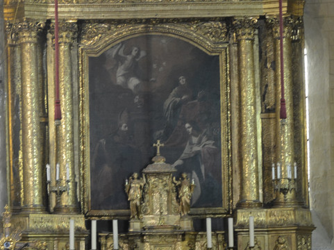 Eglise St Michel-普罗旺斯地区萨隆必去景点