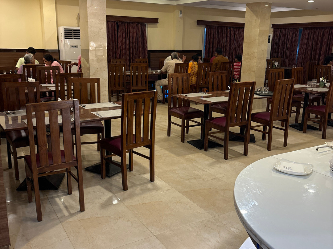 拉梅斯瓦拉马波皮维纳亚加酒店主图