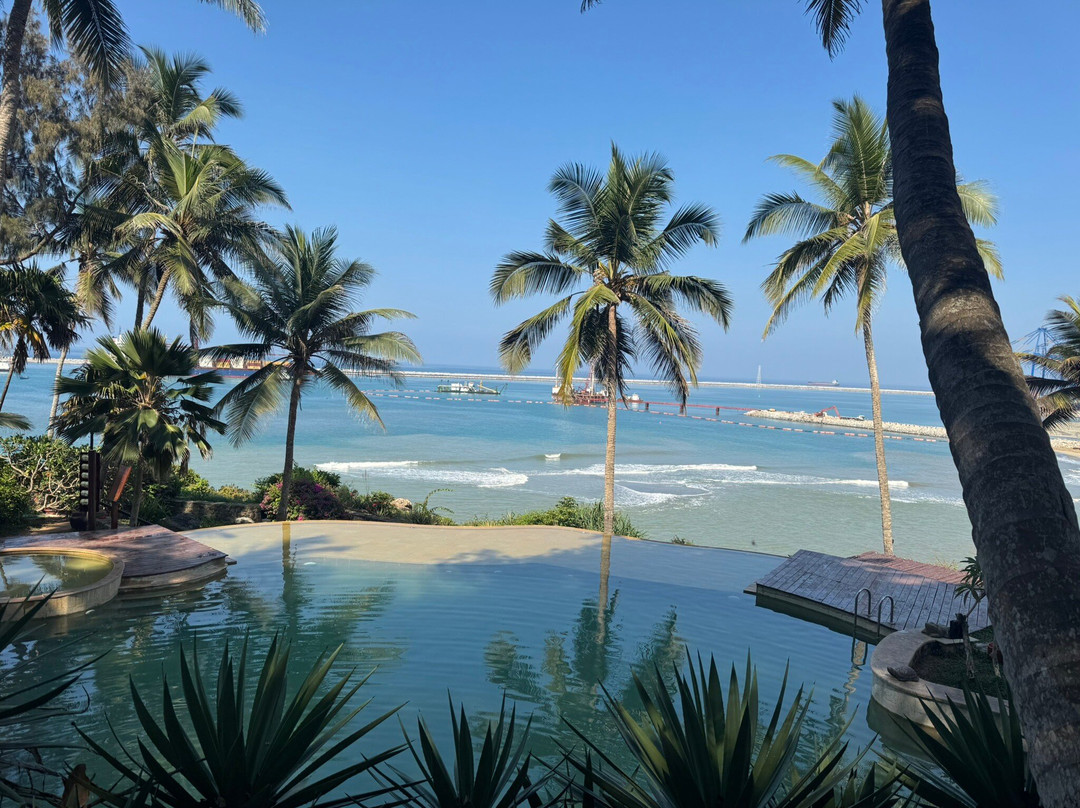 苏里亚萨穆德拉尼拉玛亚休闲酒店