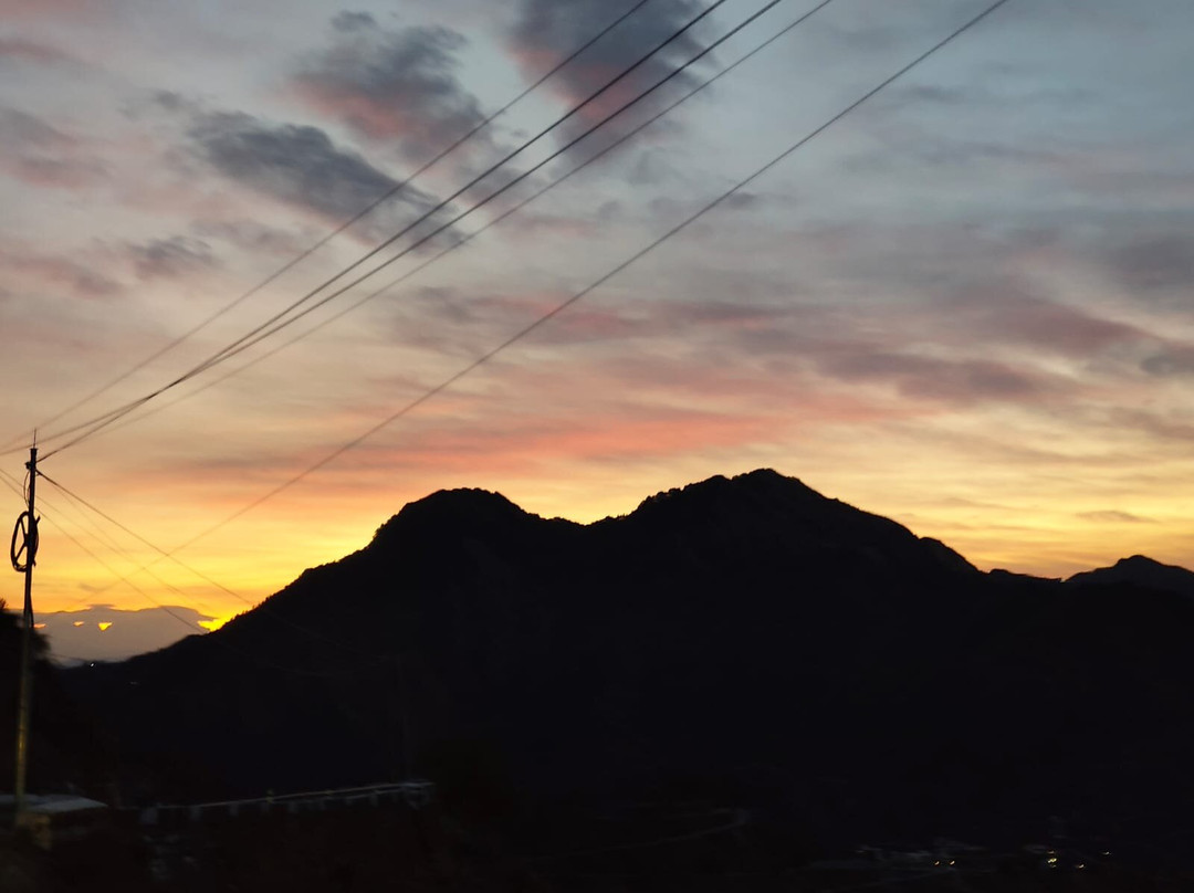 喜马拉雅露营和度假村