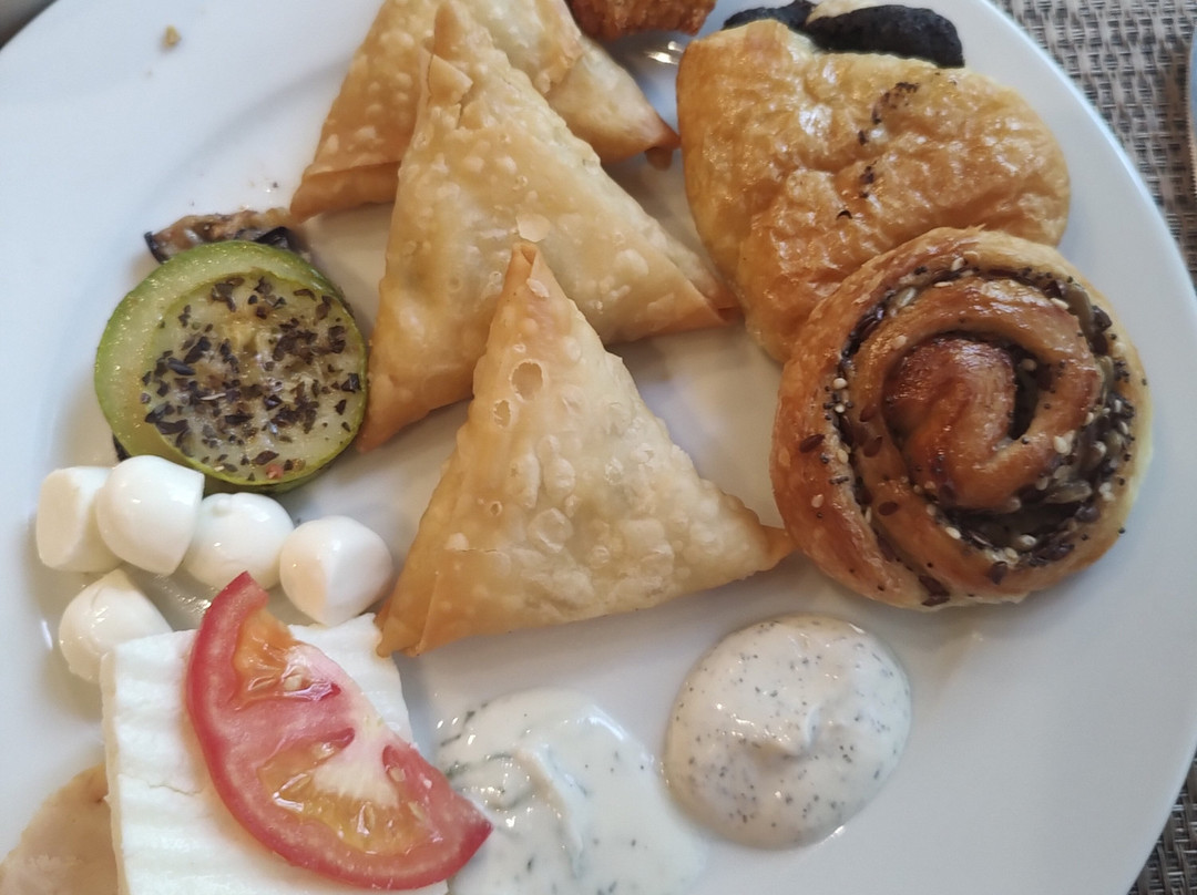 塔什干温德姆华美达酒店主图