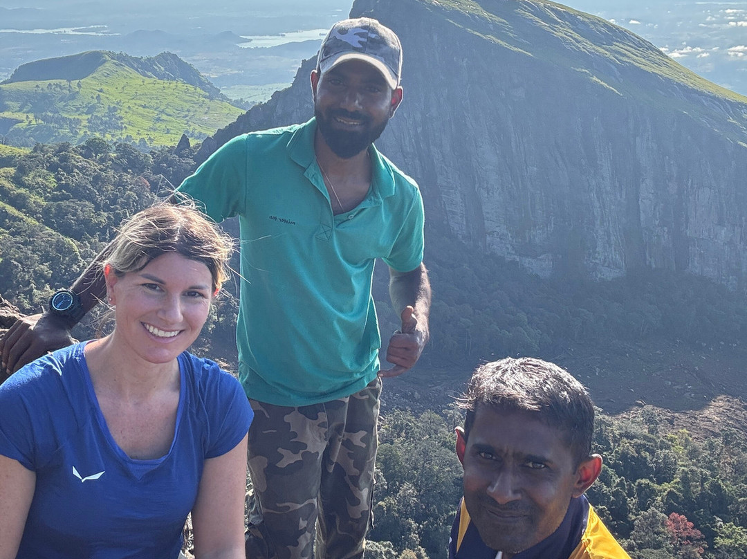 Indunil tours Sri Lanka-Deniyaya必去景点