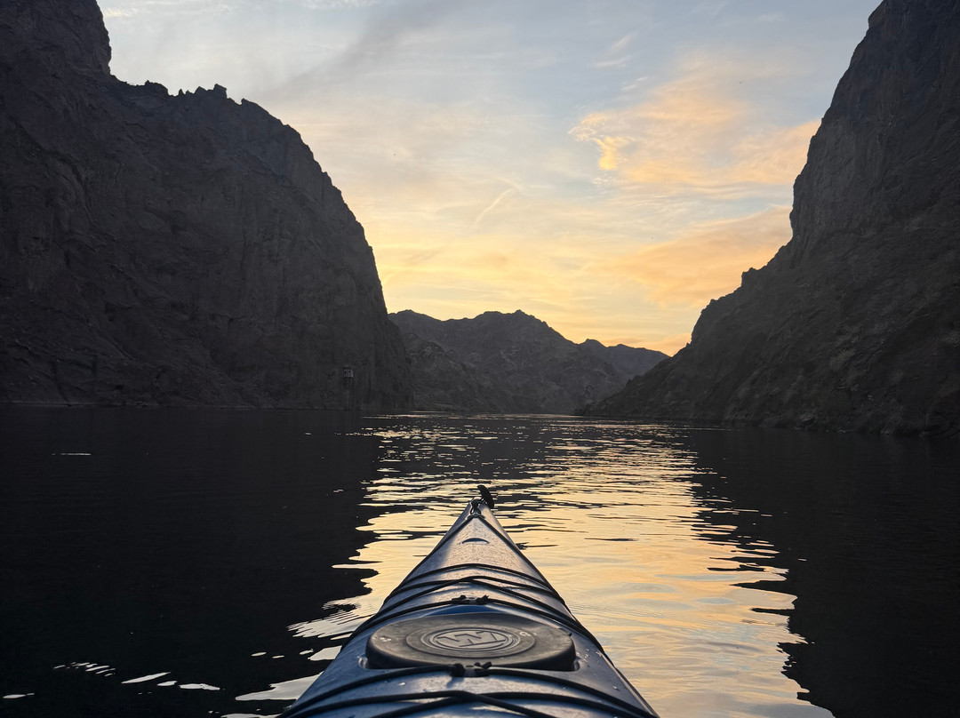 Colorado River Kayak Tours-Willow Beach必去景点