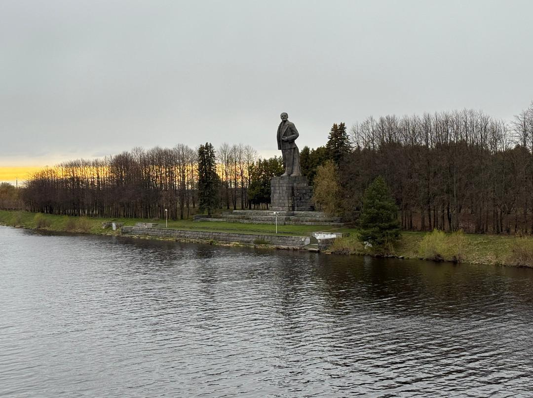 Lenin Monument-Dubna必去景点