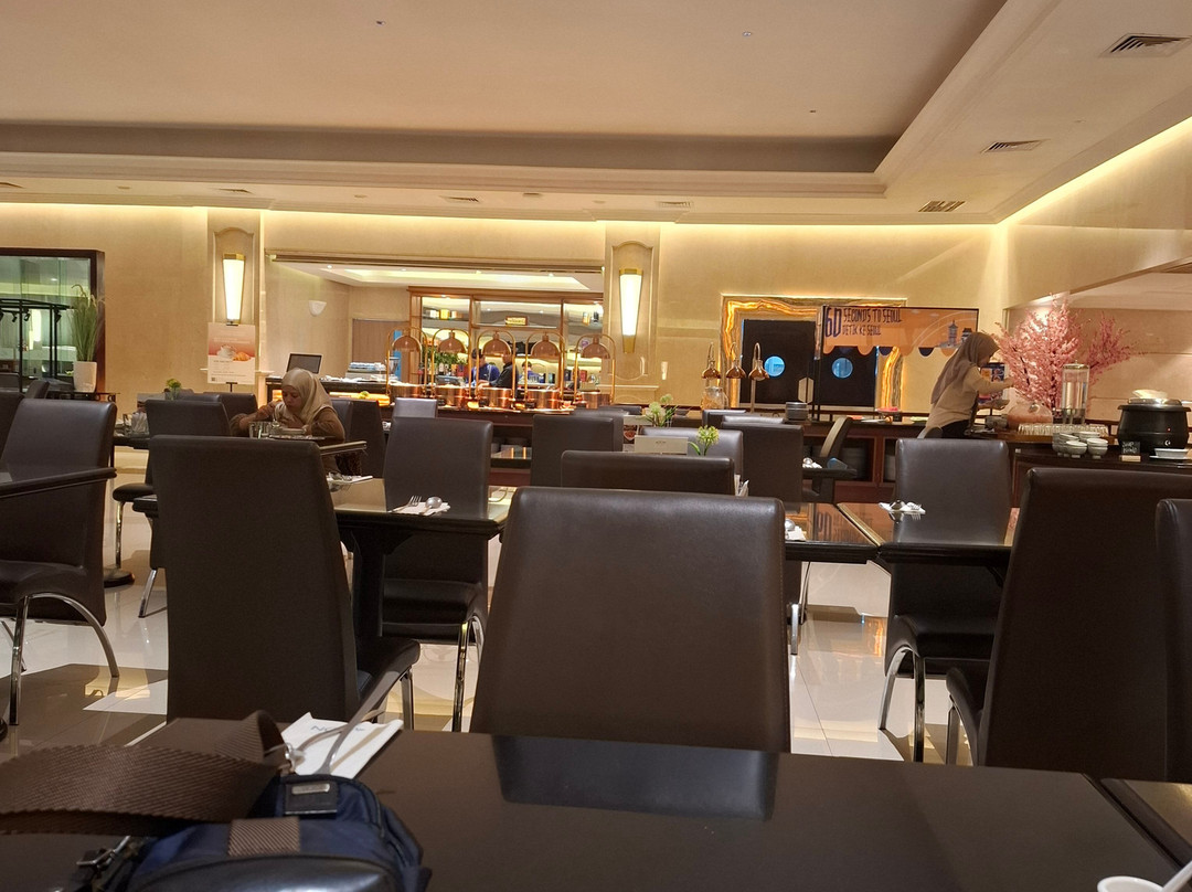 Aston Cimone Hotel & Convention Center