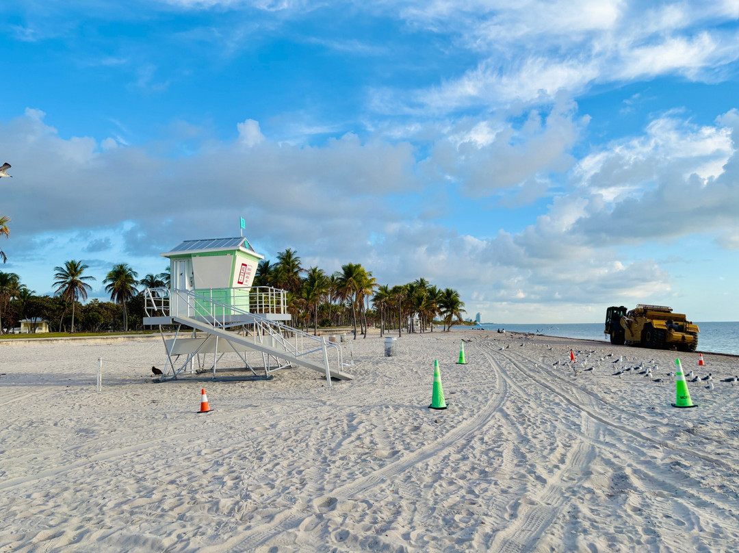 Crandon Beach-比斯坎湾必去景点