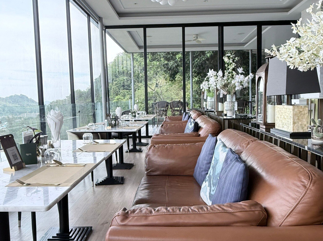 Hilltop Wellness Resort主图