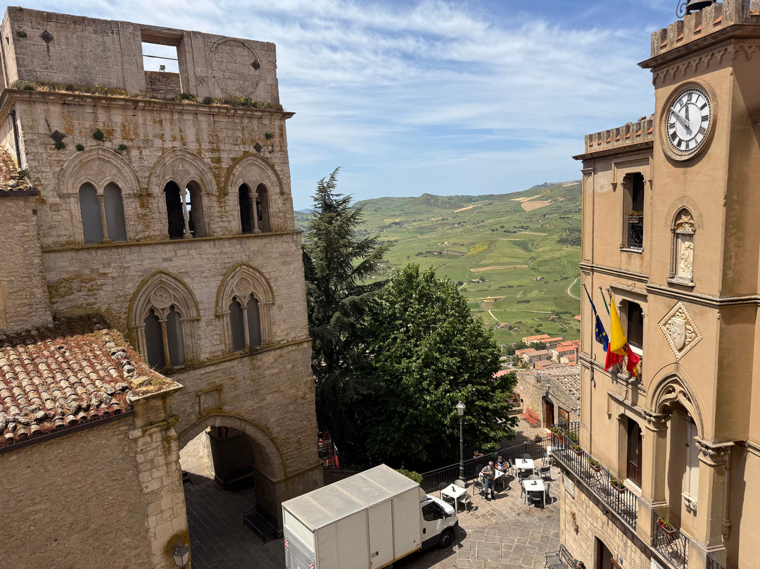 Palazzo Bongiorno-Gangi必去景点