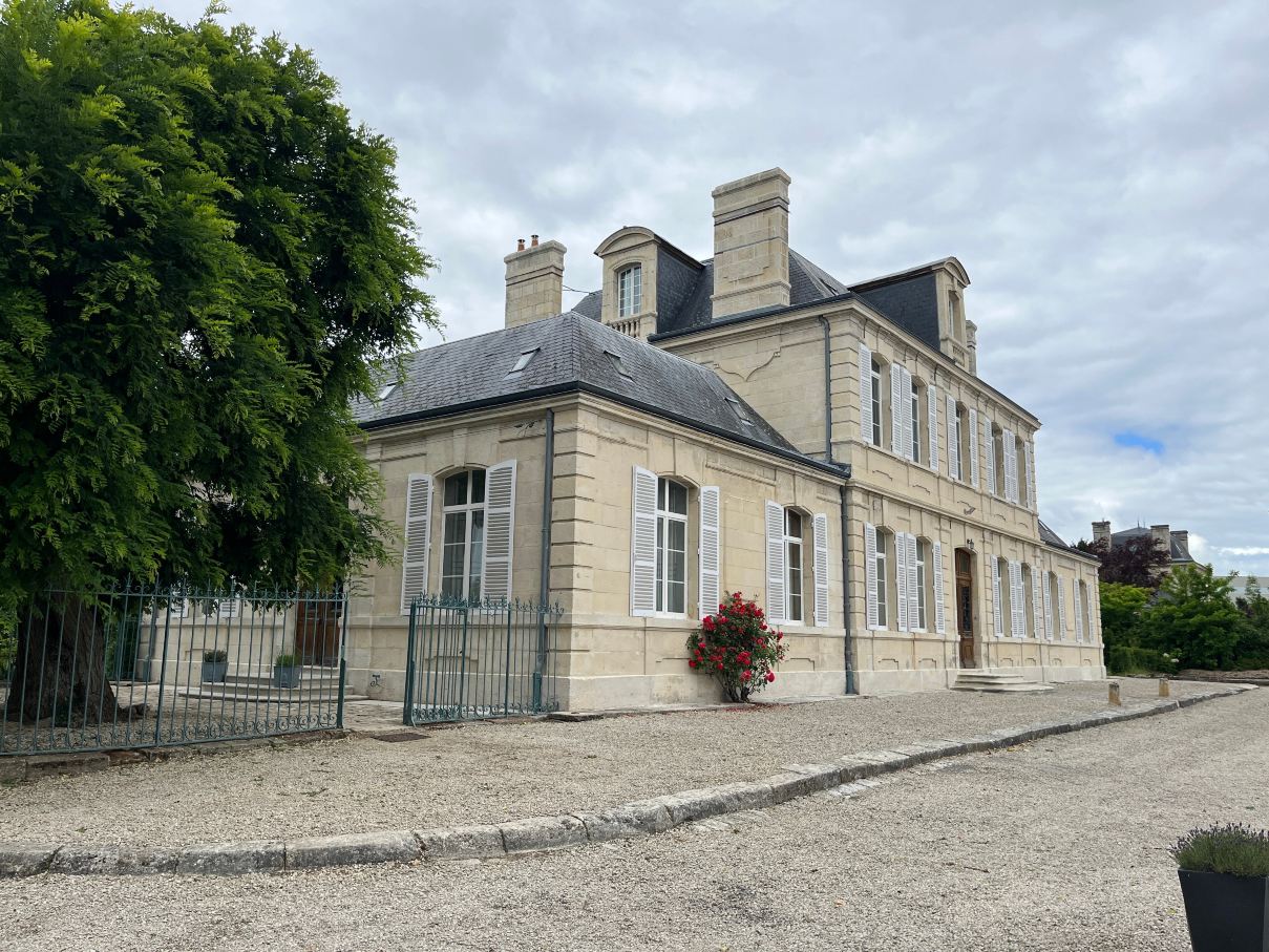 Grand gîte 15 Personnes, 9 Chambres, 100km de Paris en Exclusivité-旅行者