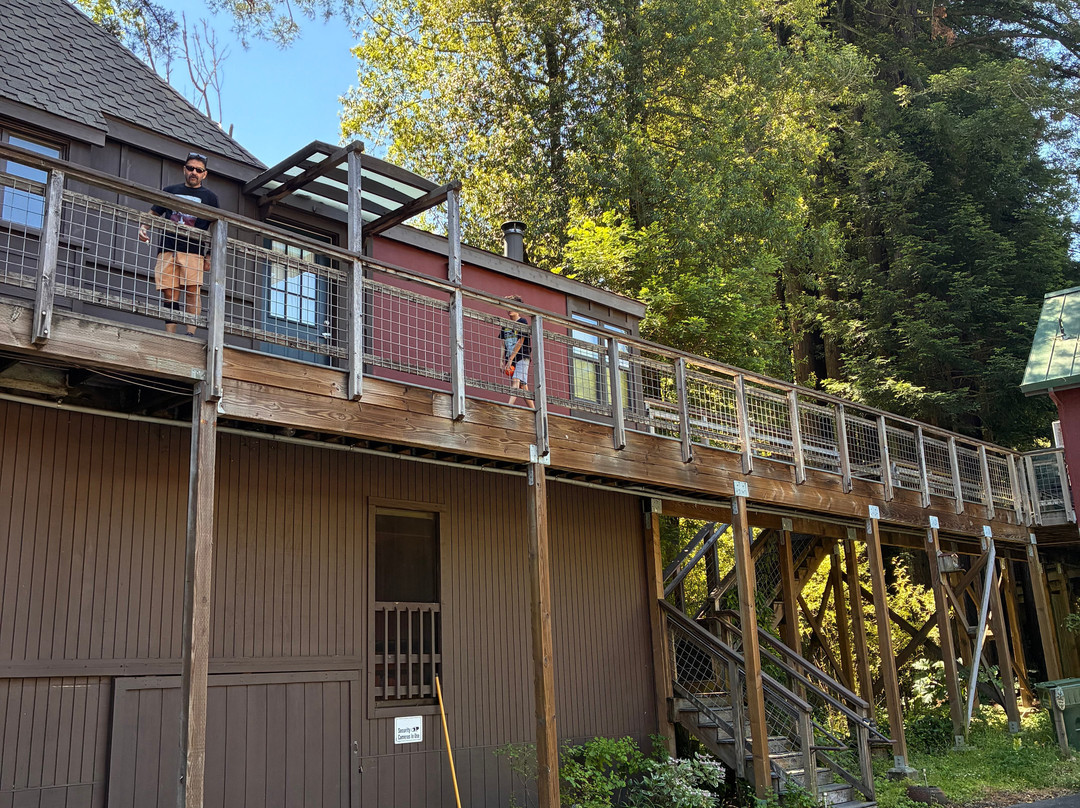 Creekside Inn & Resort主图
