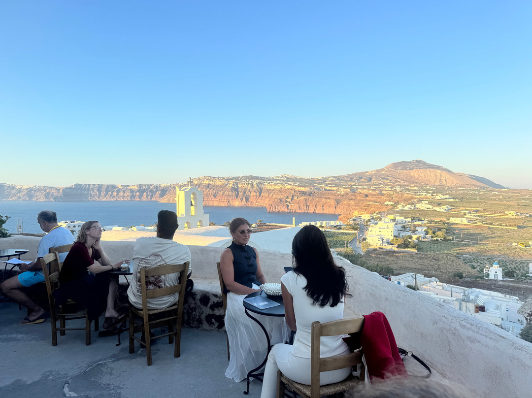 Venetian Castle of Santorini-阿克罗蒂里必去景点