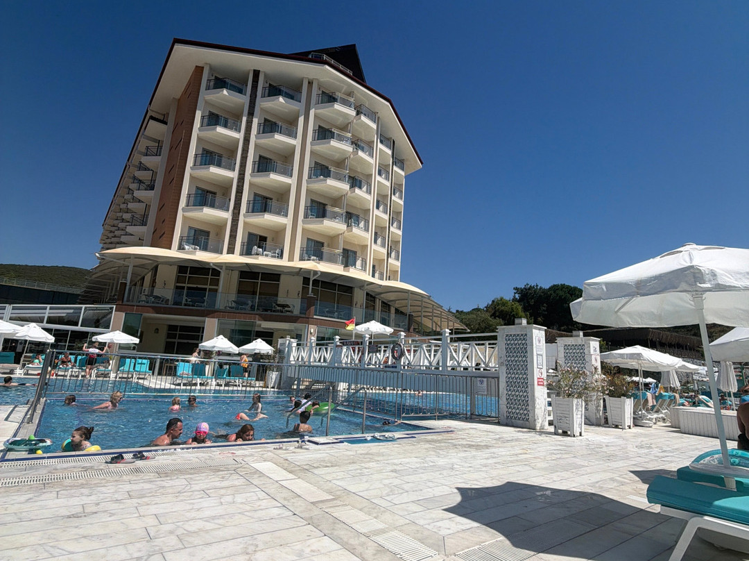 Ramada Resort By Wyndham Kusadasi主图