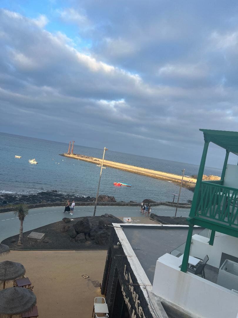巴塞罗特吉塞海滩酒店-限成人-旅行者