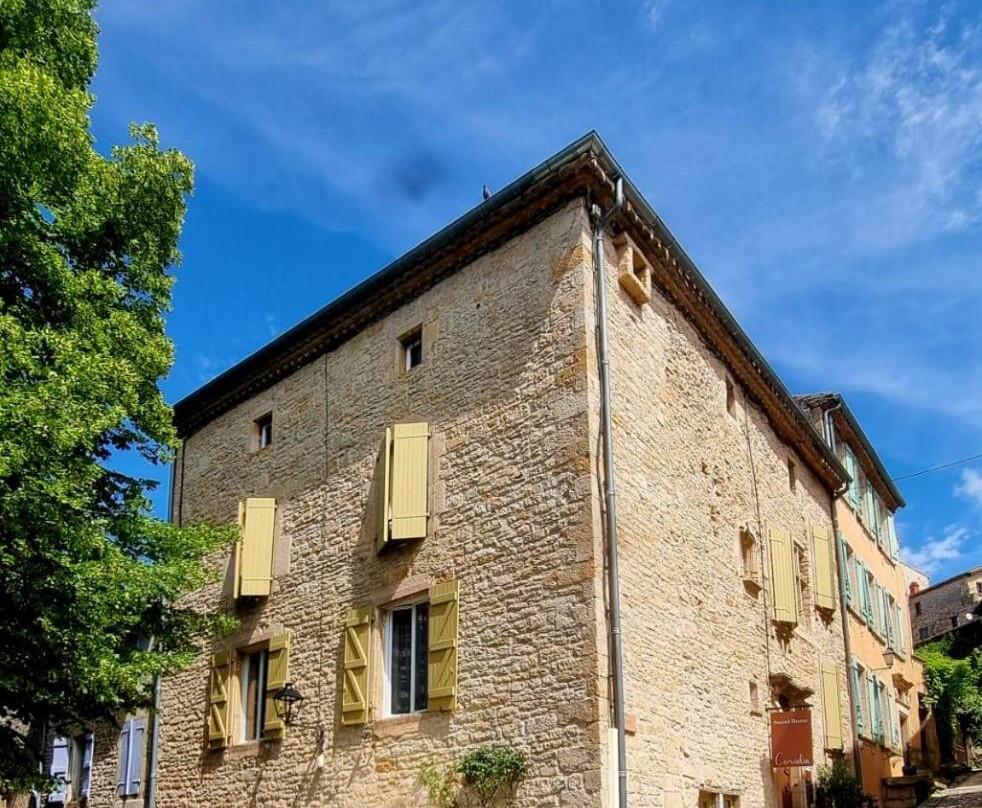 Le Cornelia / Sweet Home Cornelia