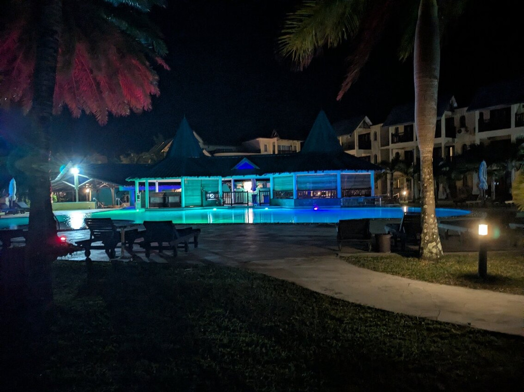 加尔萨酒店和水疗中心主图