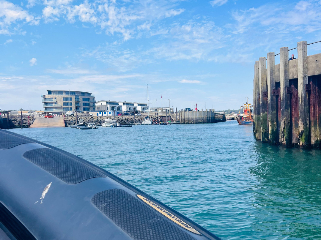 Lyme Bay RIB Charter-West Bay必去景点