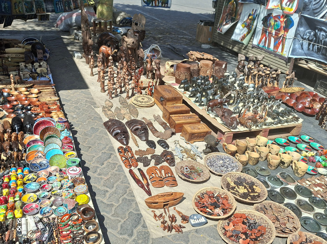 Pakati Sunday Market-卢萨卡必去景点