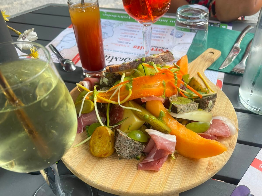 Les Chalets De Labeaume Restaurant