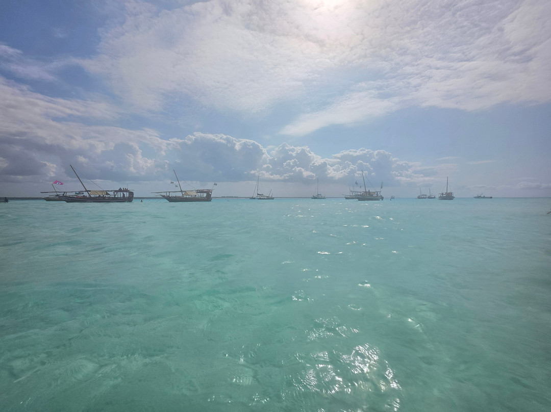 蓝湾海滩水疗度假村主图