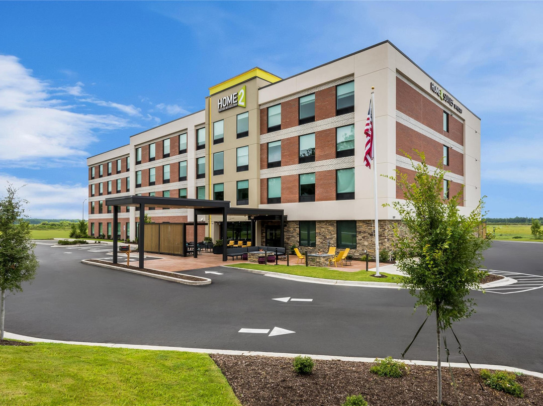 Home2 Suites by Hilton Sneads Ferry North Topsail Beach