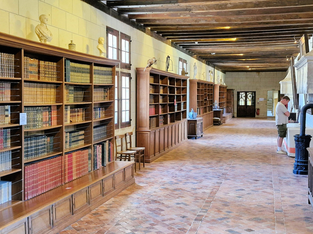Chateau du Plessis-Bourré-Ecuille必去景点