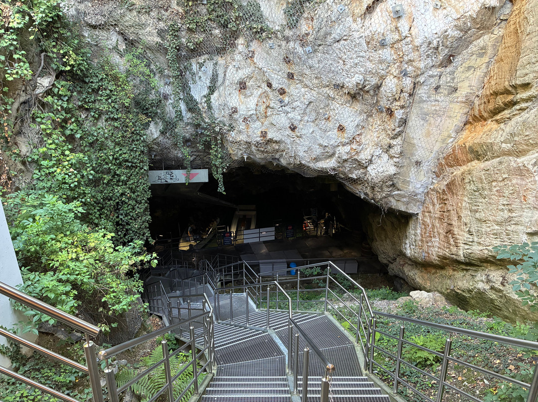 Lac Souterrain de Saint-Léonard-St-Leonard必去景点