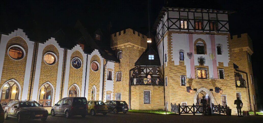 路泽克城堡温泉酒店-旅行者