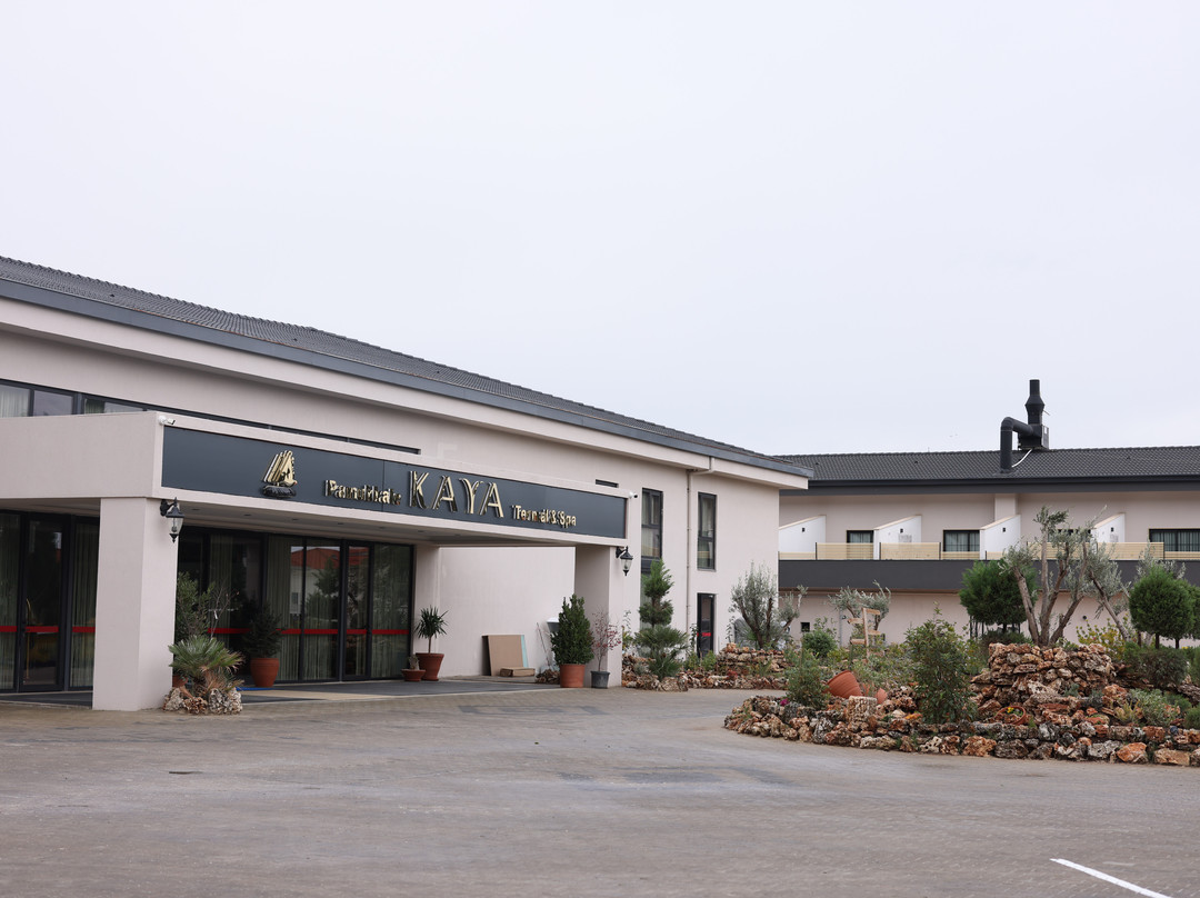 棉花堡卡亚温泉酒店