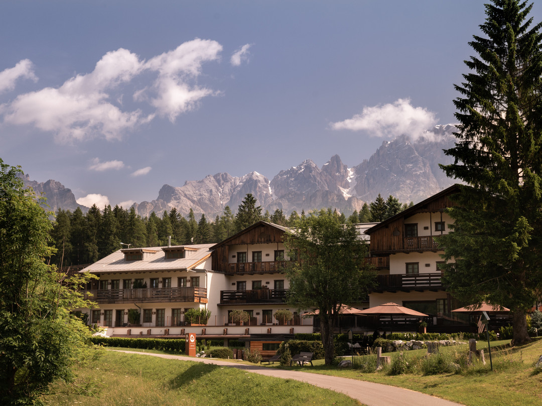 科尔蒂纳丹佩佐酒店住宿-Rosapetra Spa Resort