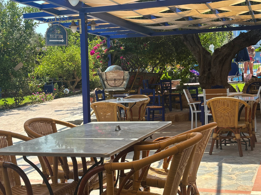 Filoxenia Hotel Apartments主图