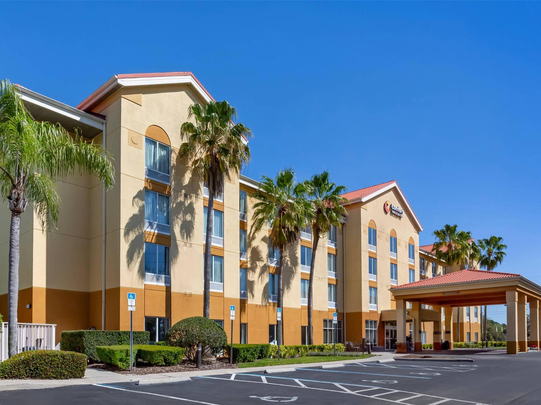 Lake Monroe酒店住宿-Comfort Inn & Suites Orlando North