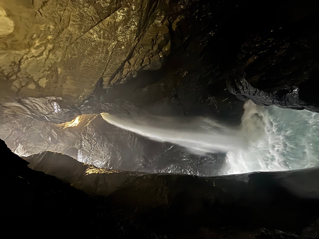 Trummelbach Falls-劳特布龙嫩必去景点