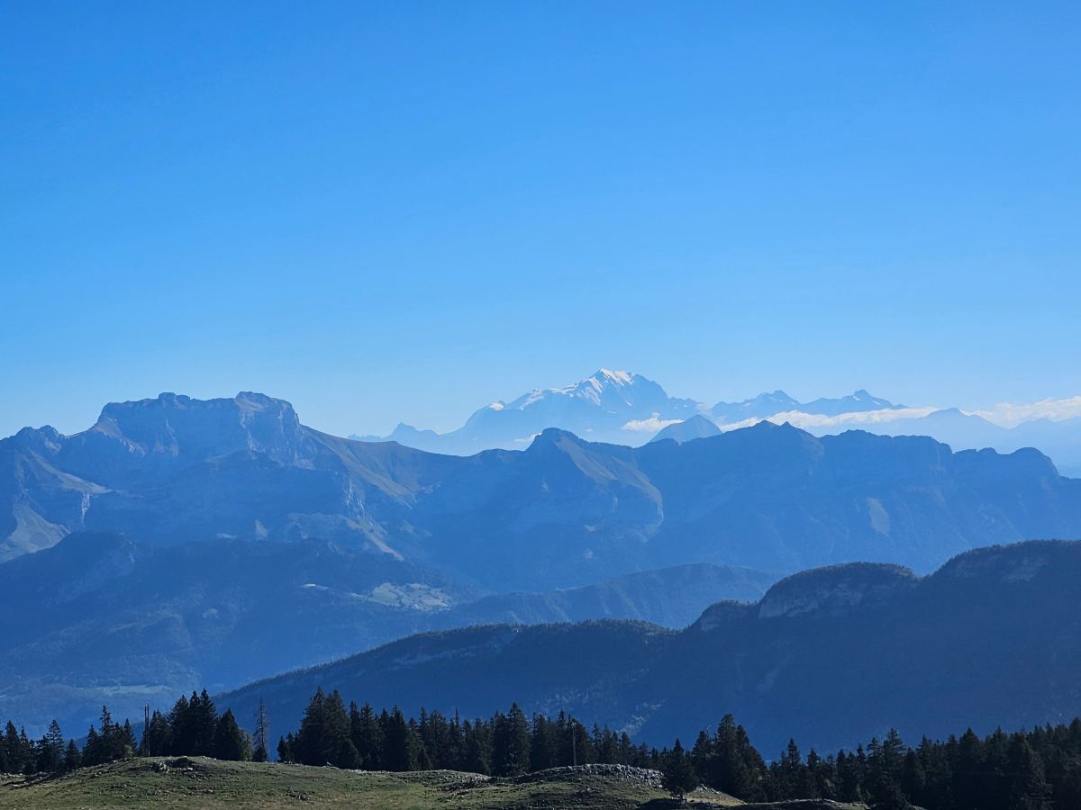 Les Rochers Blancs-旅行者