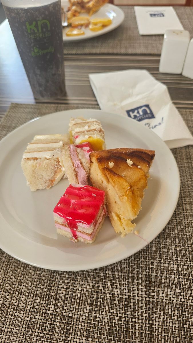 马塔斯布兰卡斯KN酒店-限成人-旅行者