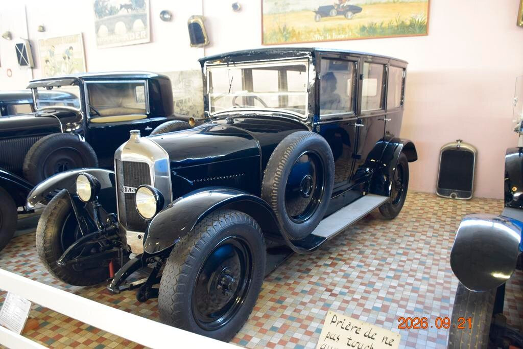 Musee Automobile de Vendee-Talmont Saint Hilaire必去景点