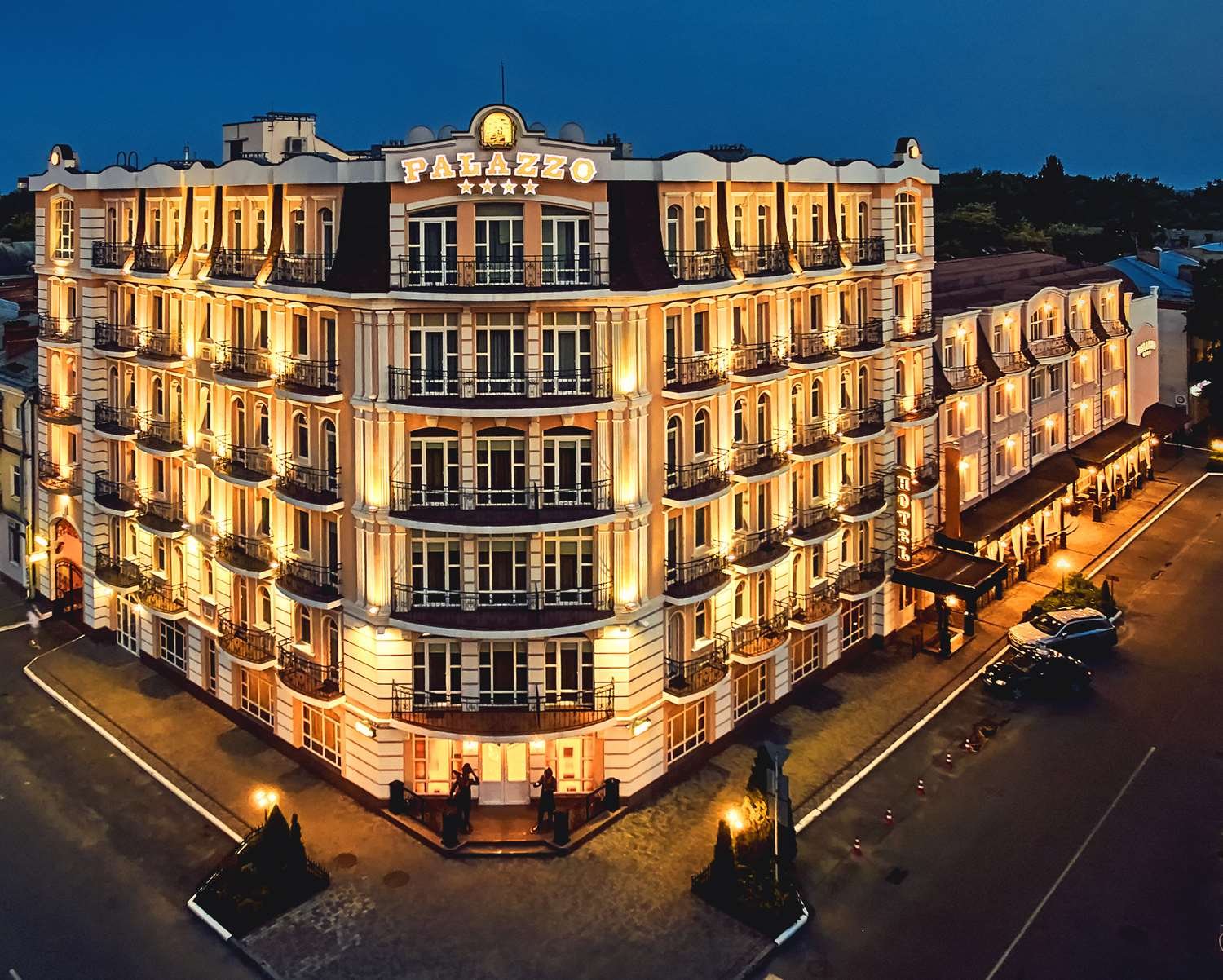 Premier Hotel Palazzo-官方