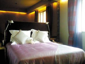 城市客栈(深圳锦绣中华店)-客卧