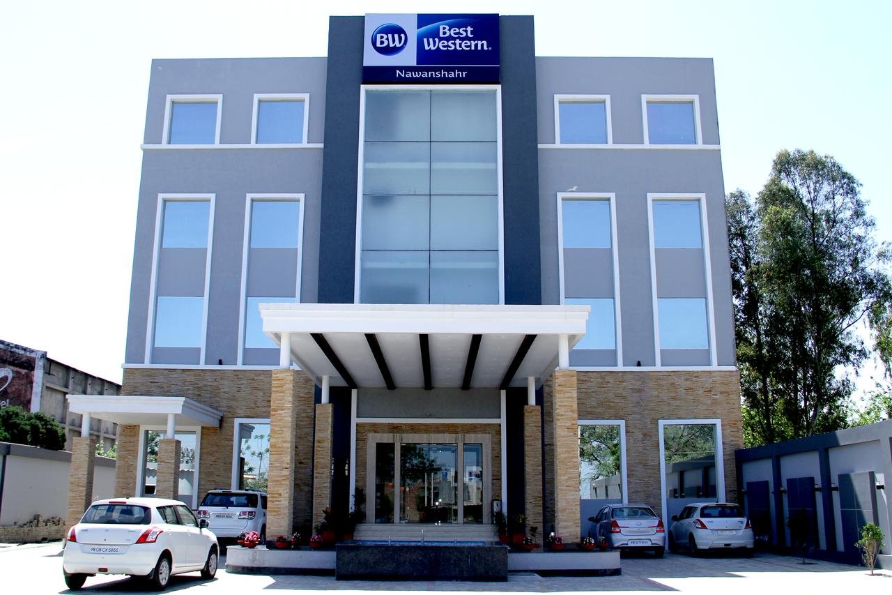 Continent Hotel Nawanshahr-浴室