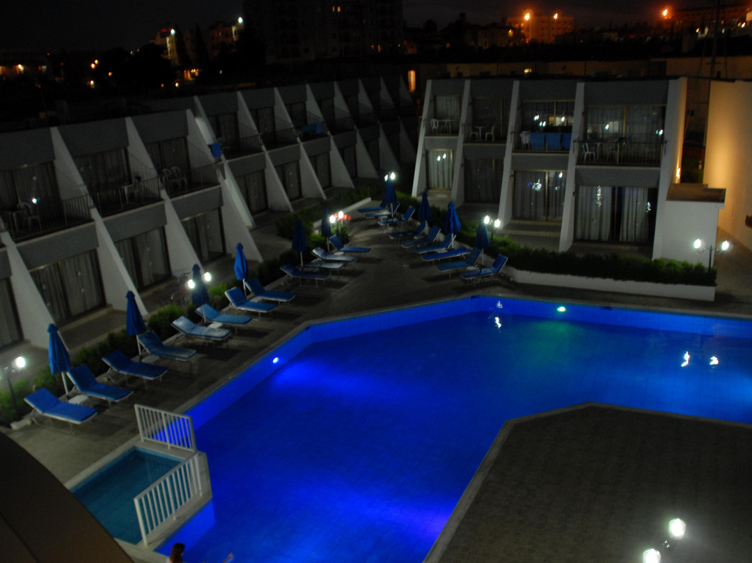 Penelope Beach Hotel Apts