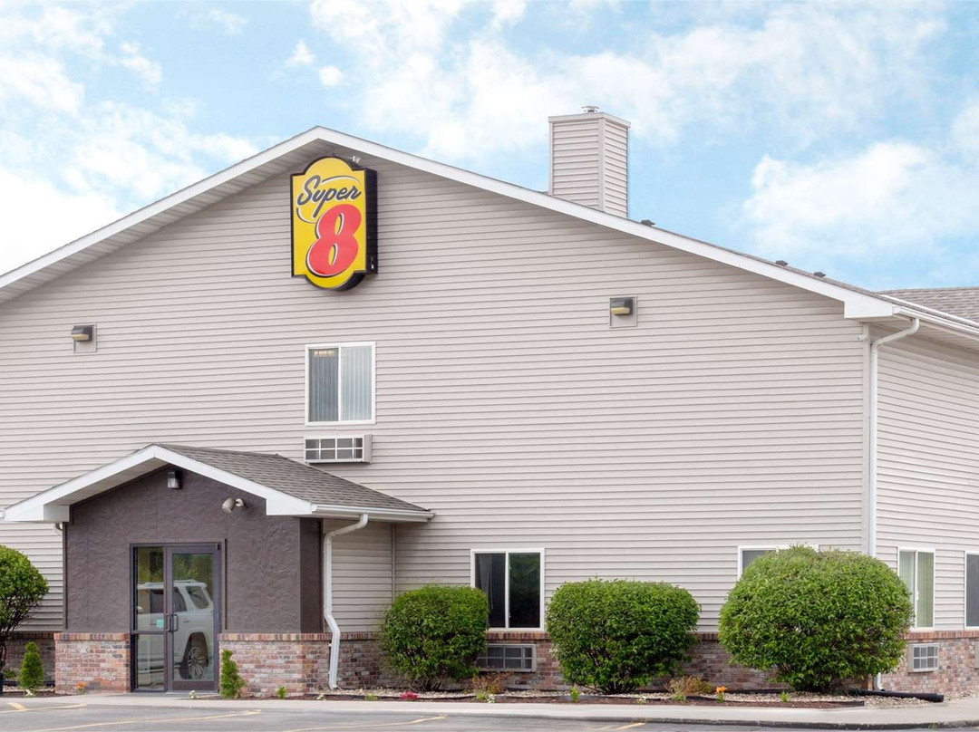 Hebron酒店住宿-Super 8 by Wyndham Crete