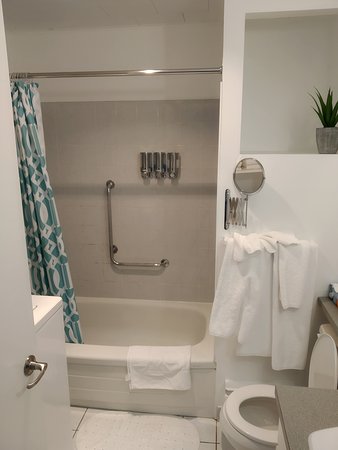 Hotel Motel Manoir de Perce-浴室