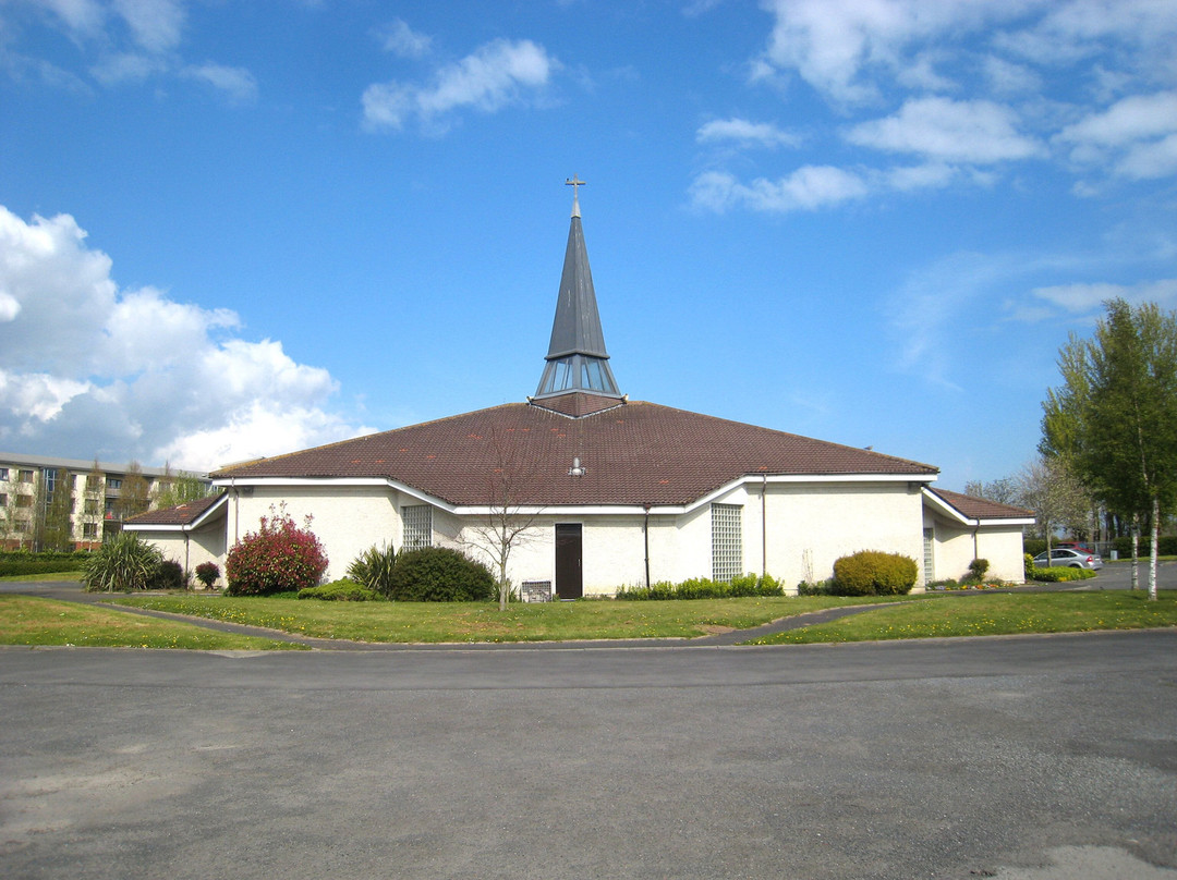 Church Of Divine Mercy景点图片