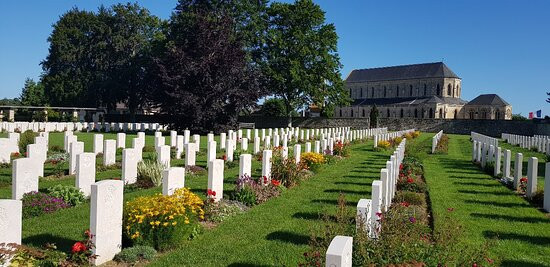 Ranville War Cemetery-Ranville必去景点