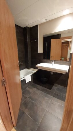 Hotel Maritimo Ris主图