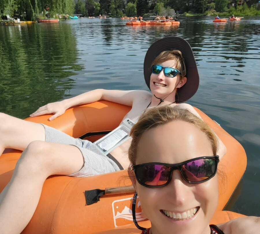 Tumalo Creek Kayak & Canoe-本德必去景点