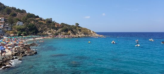 Sant'Andrea Beach景点图片