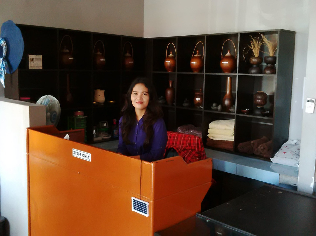 Maguwoharjo旅游景点-ADIZ Spa