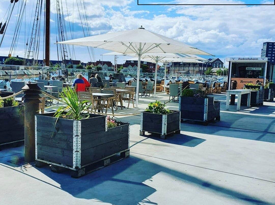 Limhamn餐馆和美食-Restaurang Dragörkajen
