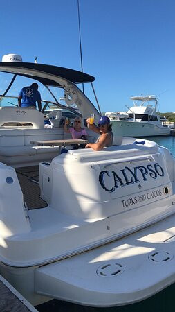 Poseidon Charters-普罗维登西亚莱斯必去景点