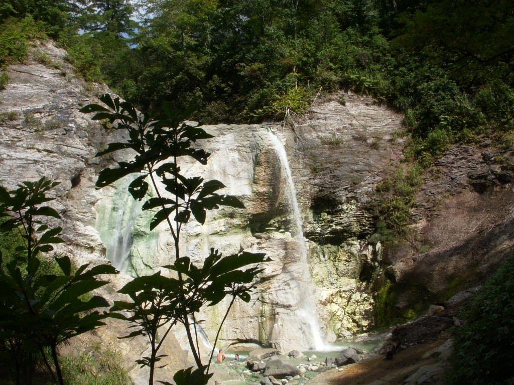 Kawarage Oyutaki Falls景点图片